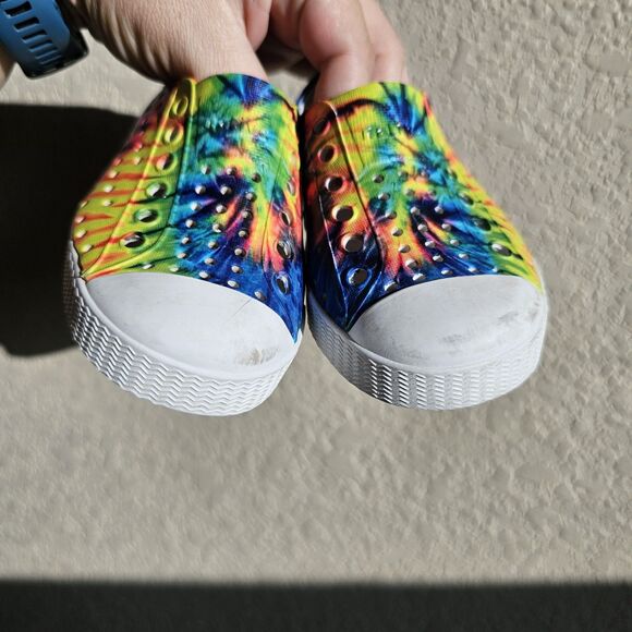 Native Shoes Jefferson Tie Dye Print Slip-On Size Childs Sz 6 Unisex Beach Pool - Picture 4 of 5